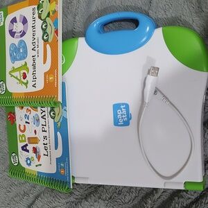 Leap Frog Leapfrog Leap Start pad, starter Sampler book, plus one extra book